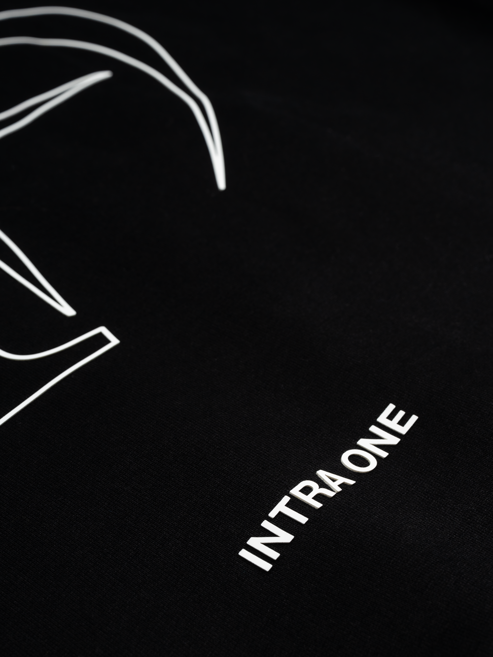 SIGNATURE HOODIE