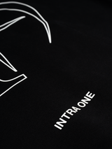 SIGNATURE HOODIE